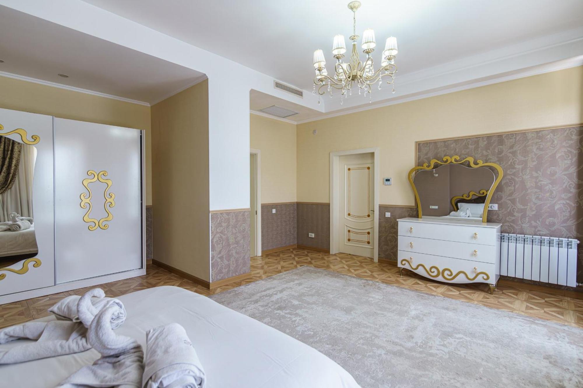 Park Hotel Al Bustan Шимкент Екстер'єр фото